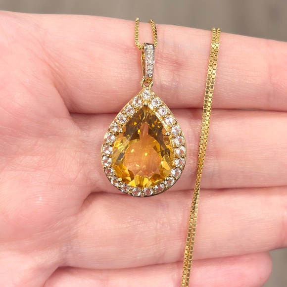 Vintage 10K Gold Citrine Teardrop Pendant: Cubic Zirconia Halo - Picture 3 of 12